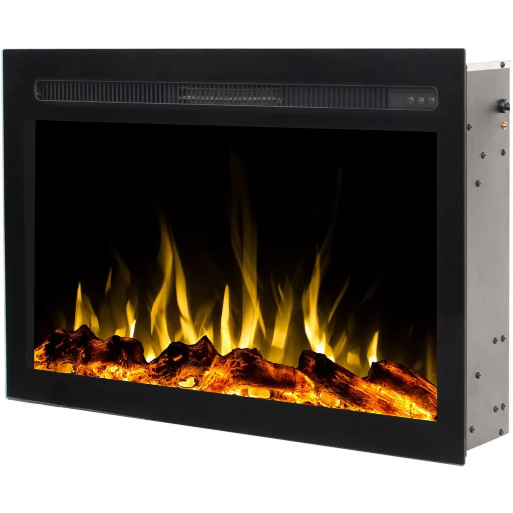 Schräge Ansicht des Infinity Einbau-Elektrokamins von Emotion Flame. Zeigt naturgetreue Holzscheite mit gelbem Flammeneffekt